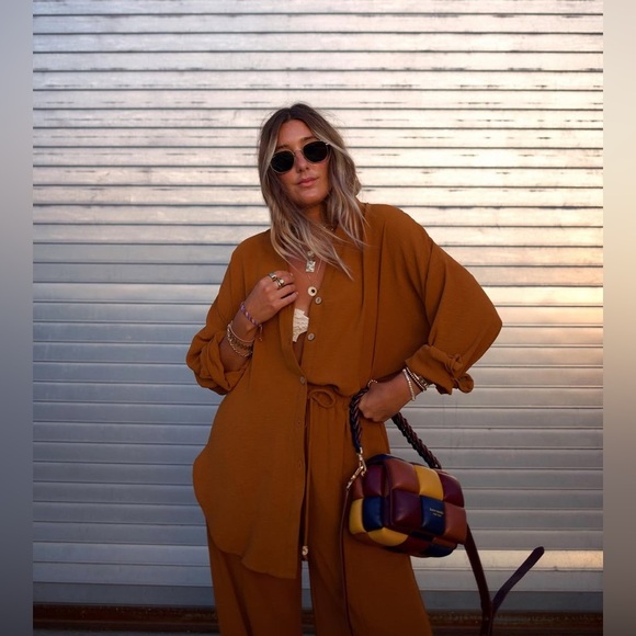 NWT HDYWT Essentials Pant Set- Caramel - Picture 3 of 14